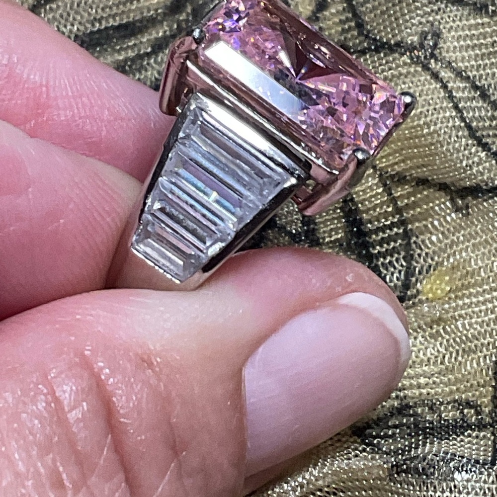 Pink Ice Ring - Picture 5 of 8
